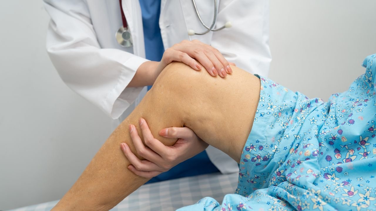 chronic knee pain